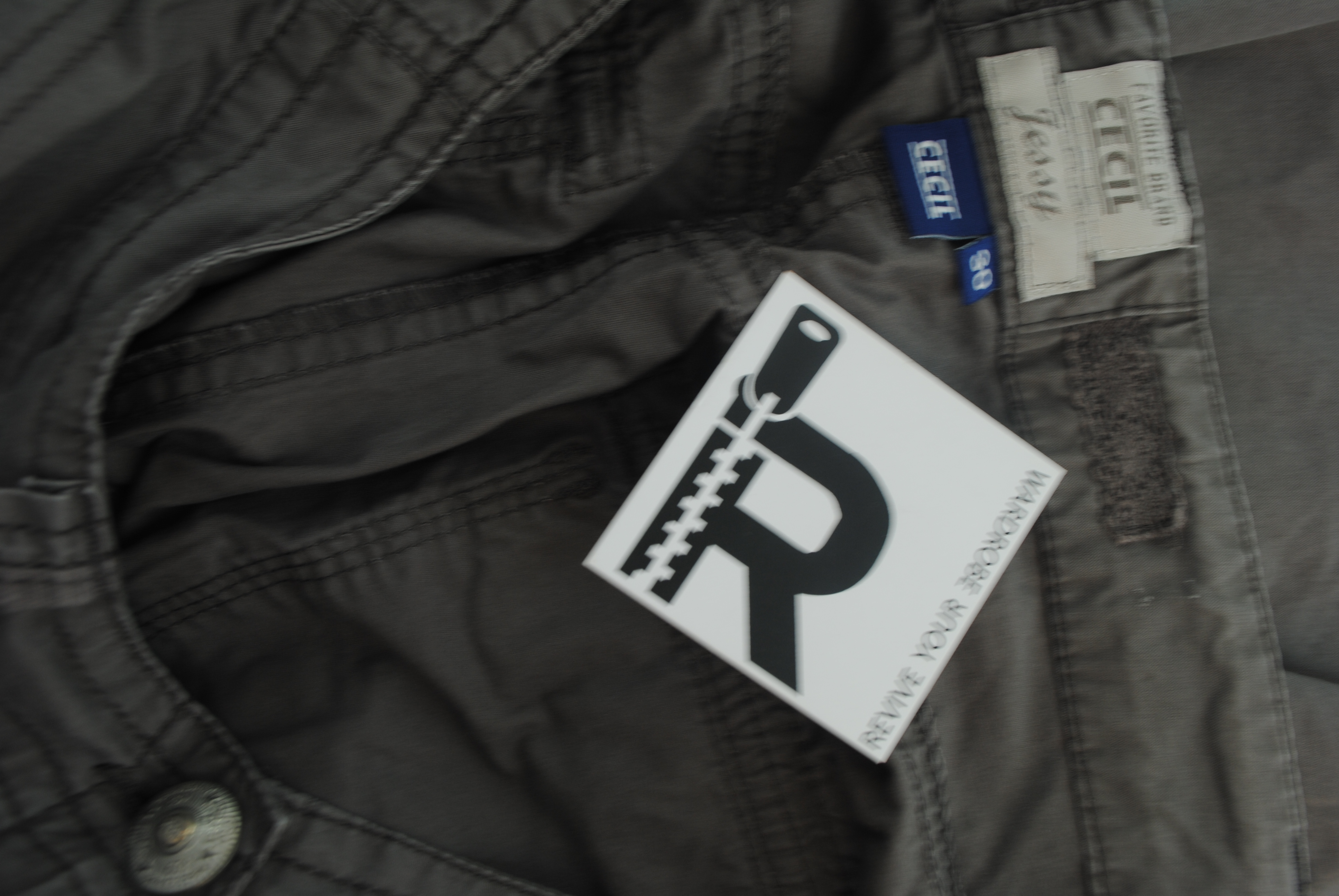 /storage/v1/object/public/product-images/products/0f9c7505-5675-40e1-a148-c0a39b227938/label_f0e72501347a.jpg