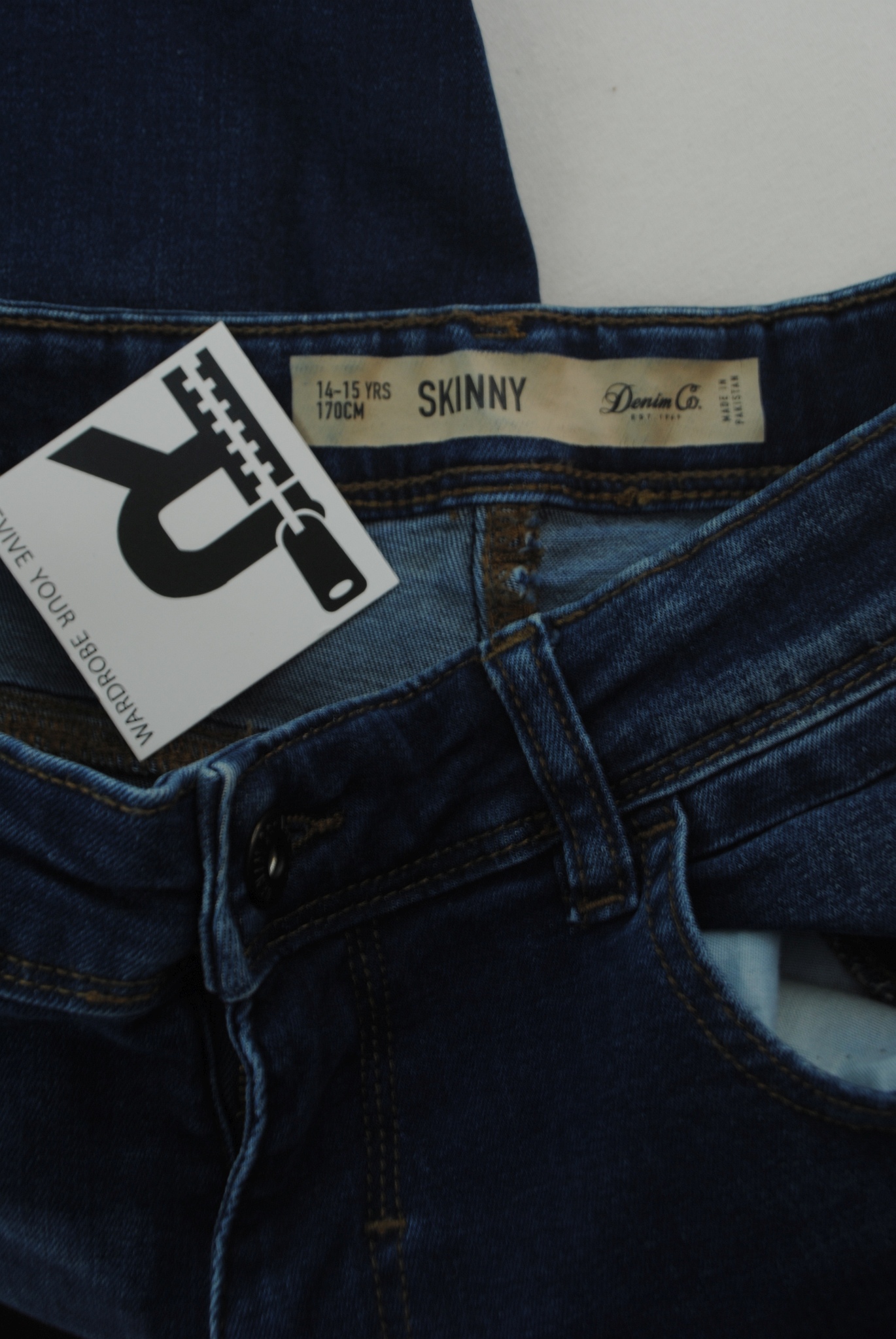 /storage/v1/object/public/product-images/products/4cbf5e93-fa7d-4650-9a1f-713de4a57fbe/label_1aa7c7a6f43a.jpg